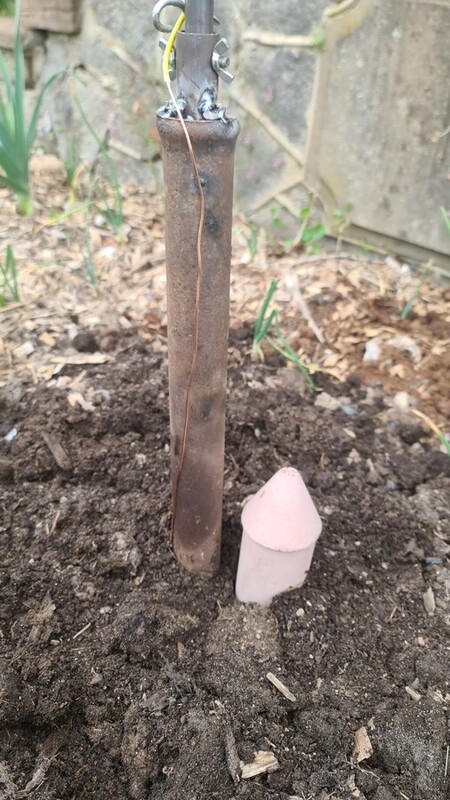 tour ronde d'&eacute;nergie en ciment basalt test by yannick van doorne