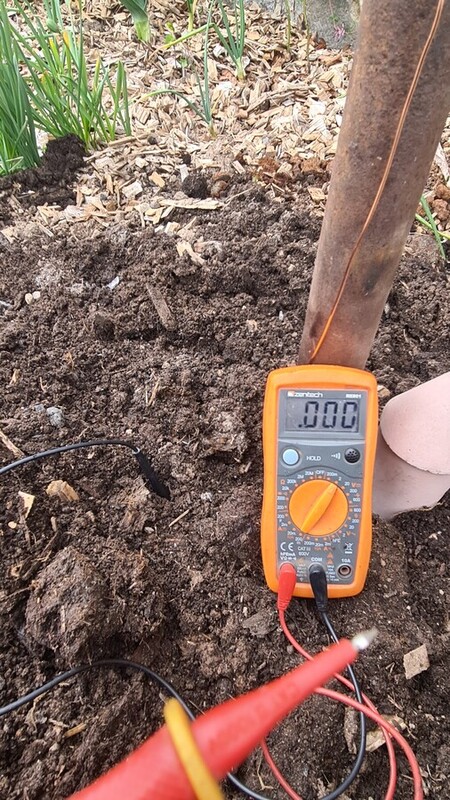 test les millivolts avec l'antenne atmosph&eacute;rique electroculture bsa concept