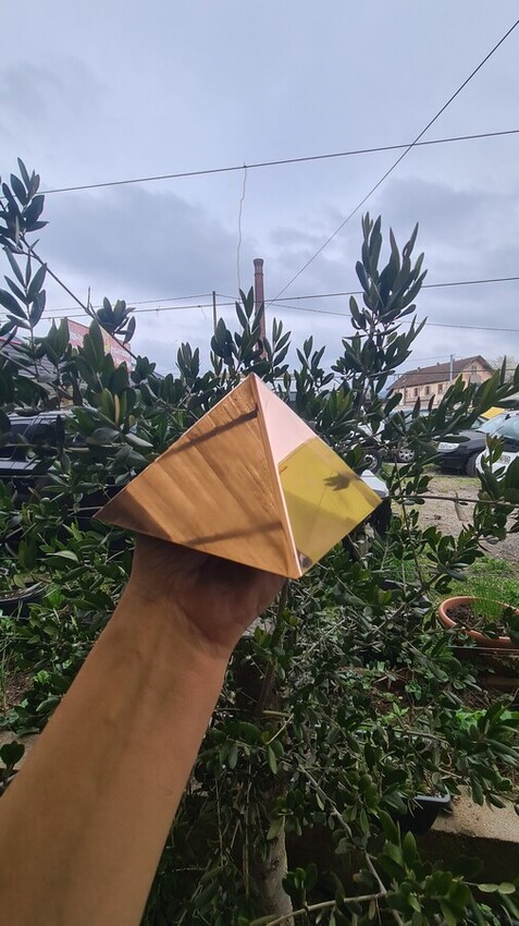 chapeau cuivre pour pyramide format kh&eacute;ops